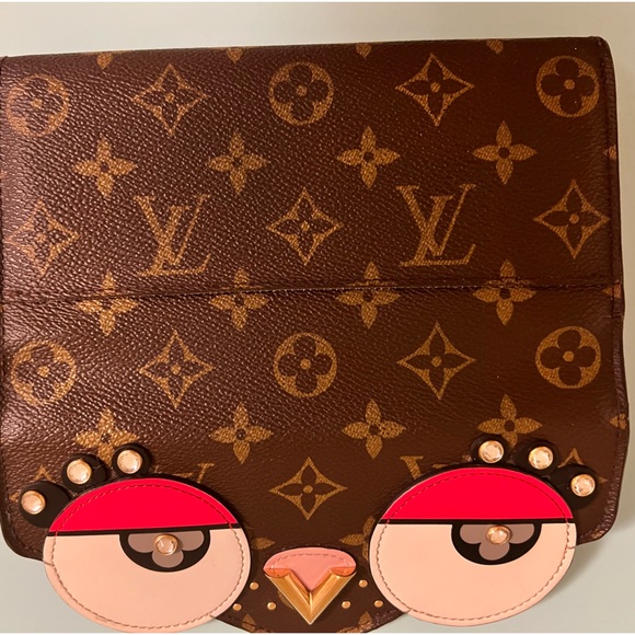 LOUIS VUITTON MONOGRAM SARA OWL WALLET - Picture 12 of 13